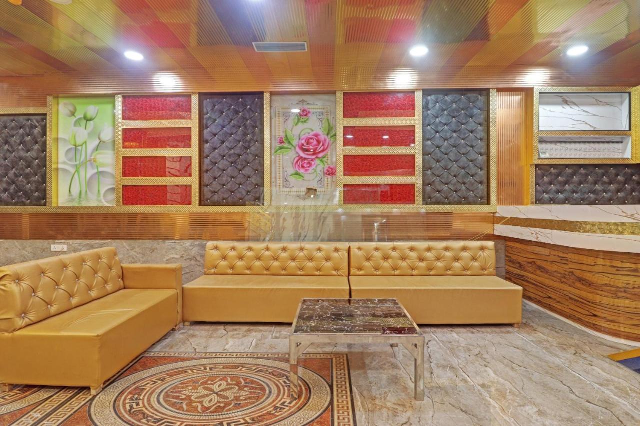 Townhouse Oak Pooth Haveli 德里 外观 照片