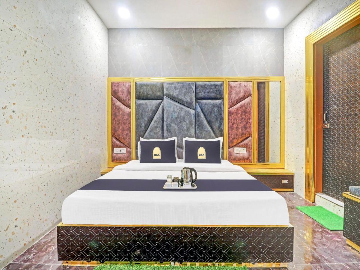 Townhouse Oak Pooth Haveli 德里 外观 照片