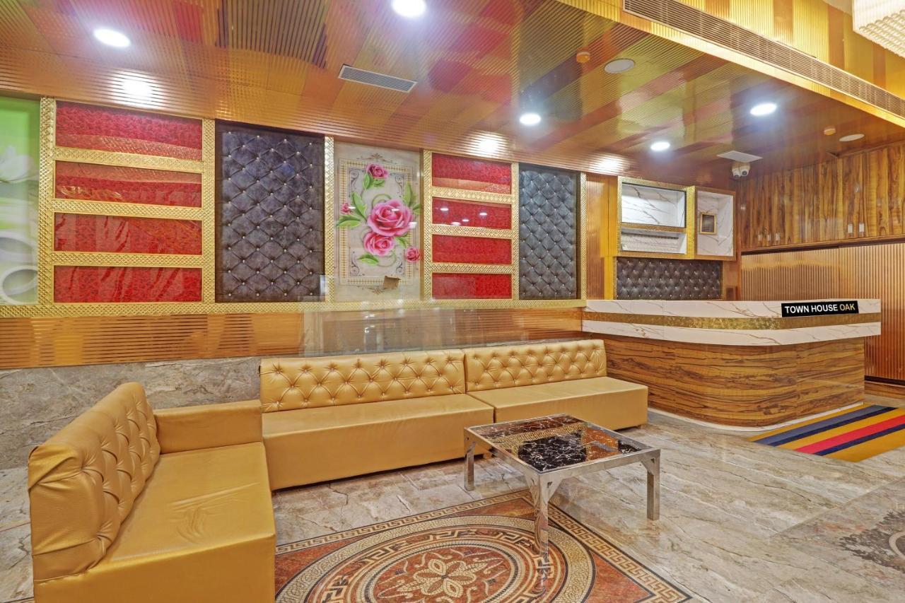 Townhouse Oak Pooth Haveli 德里 外观 照片