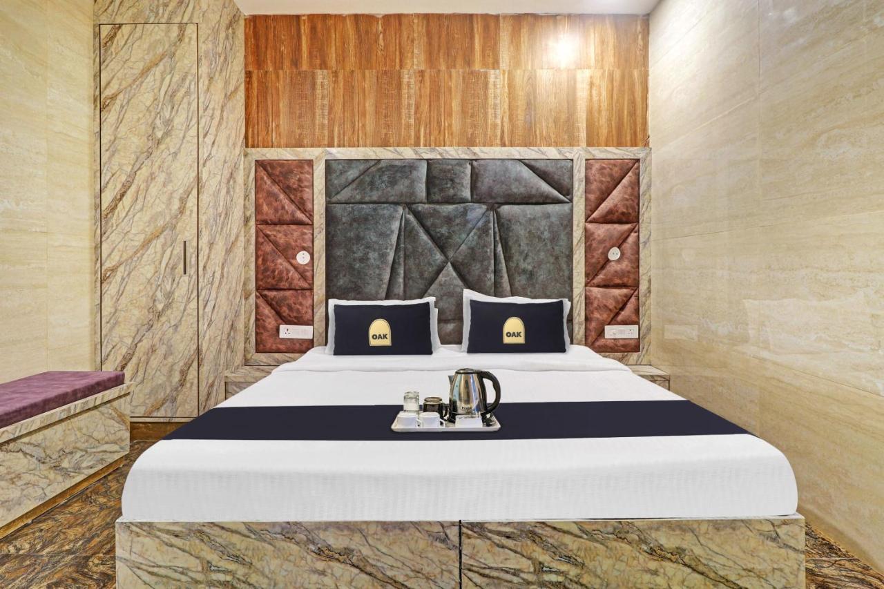 Townhouse Oak Pooth Haveli 德里 外观 照片